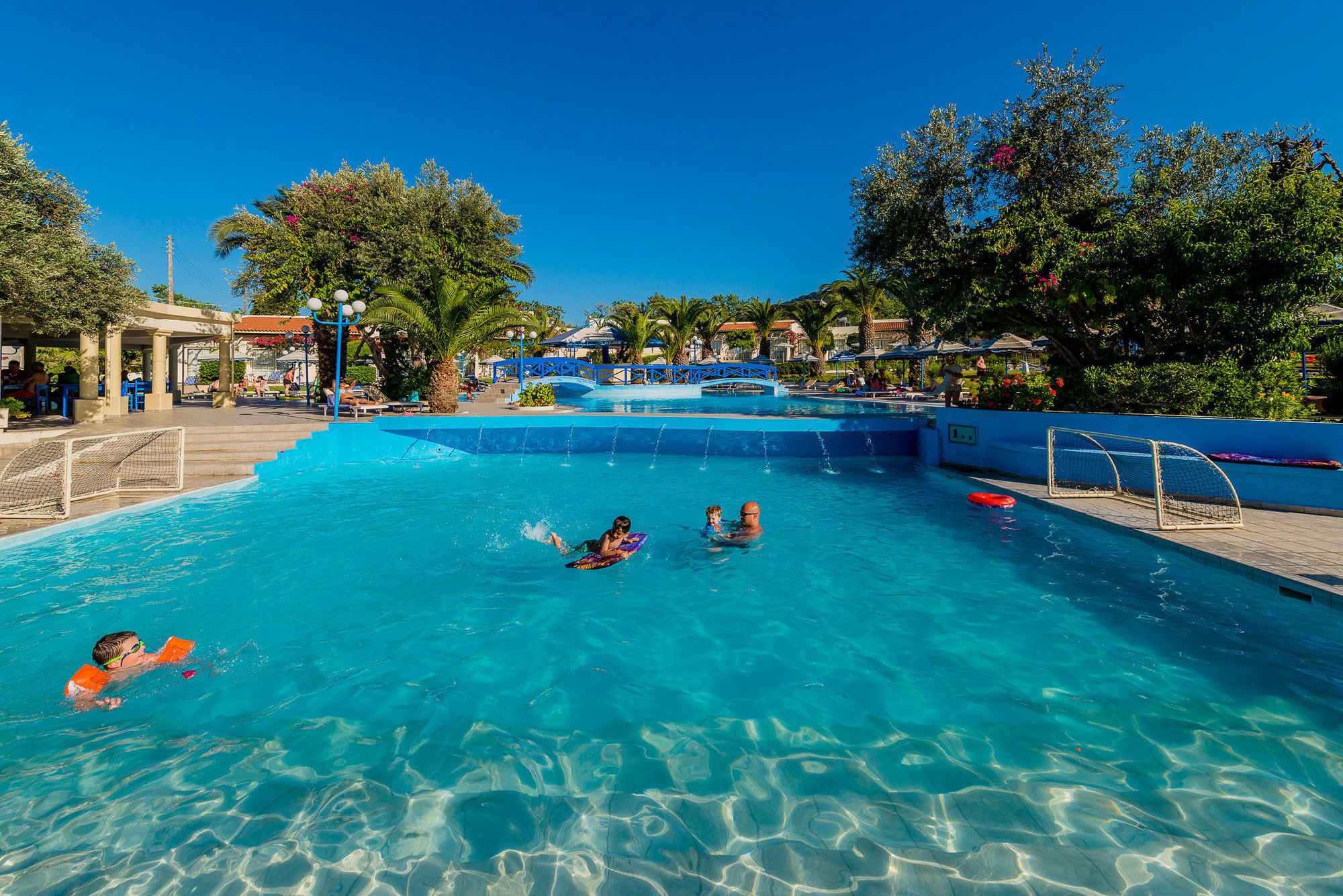 Filerimos Village Hotel เอียลิซอส ภายนอก รูปภาพ
