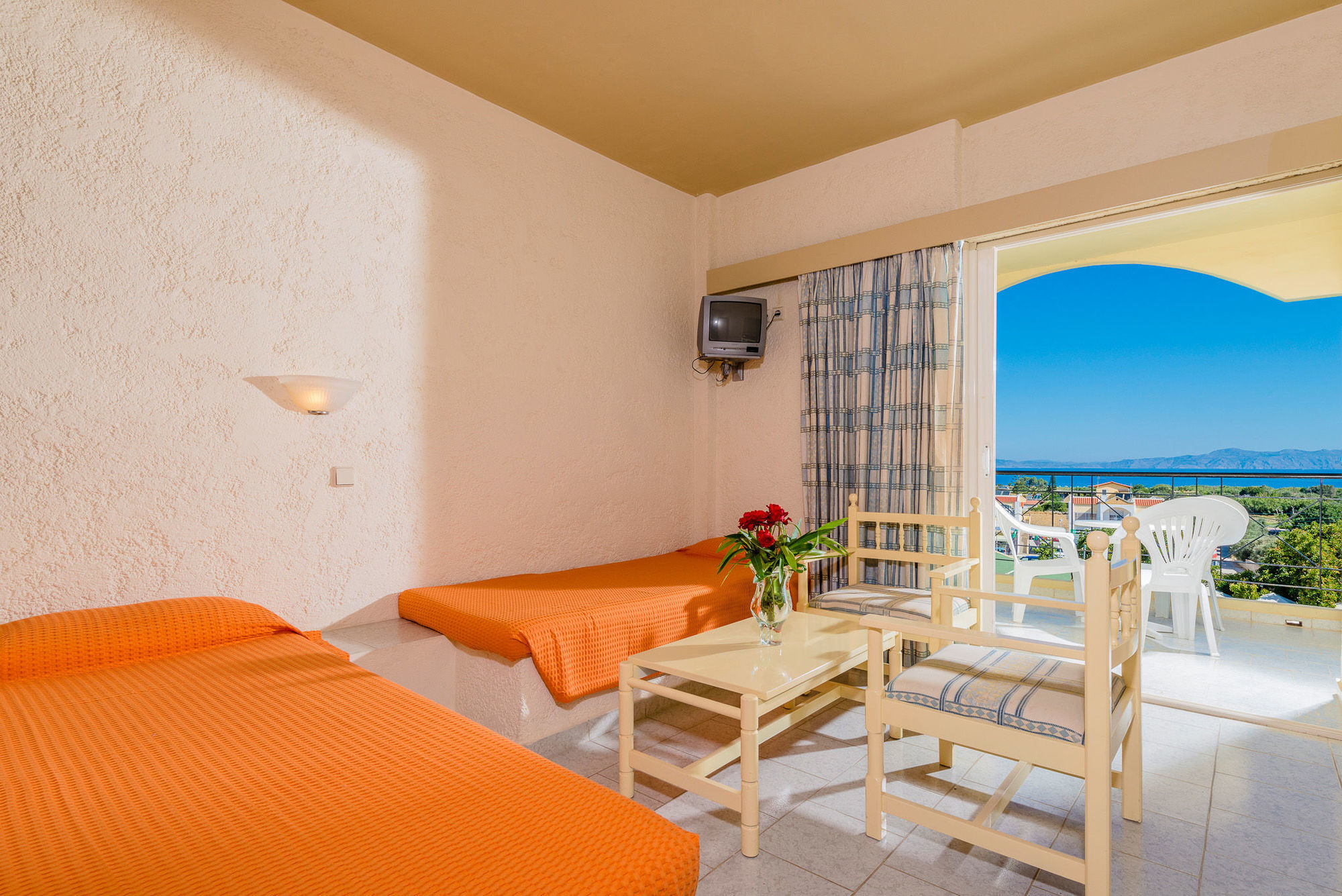 Filerimos Village Hotel เอียลิซอส ภายนอก รูปภาพ